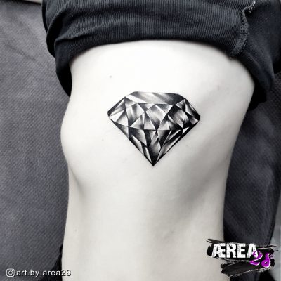 Diamond_Diamant_Tattoo_by_Älli_Lux_1