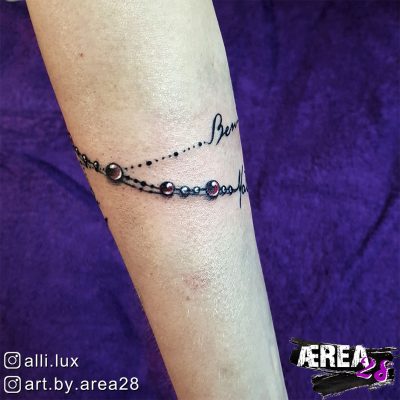 Perlen Armband Bracelet Tattoo by Älli Lux - Ben & Mats Tattoo 1